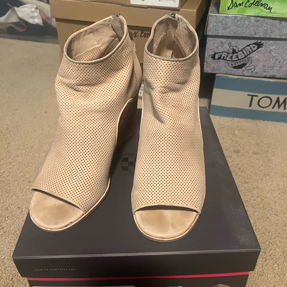 Vince Camuto booties